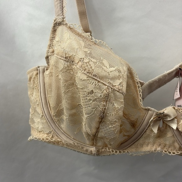 Victoria's Secret Body By Victoria Unlined Demi Beige Lace Floral - Picture 5 of 10